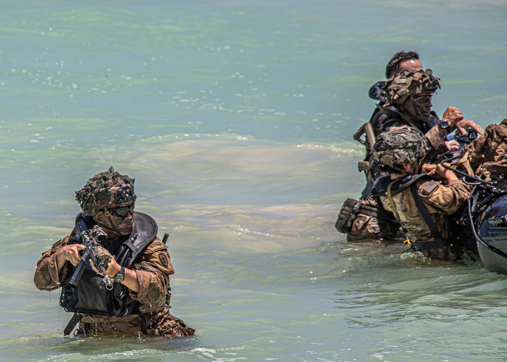 2-14 CAV Amphibious Infiltration