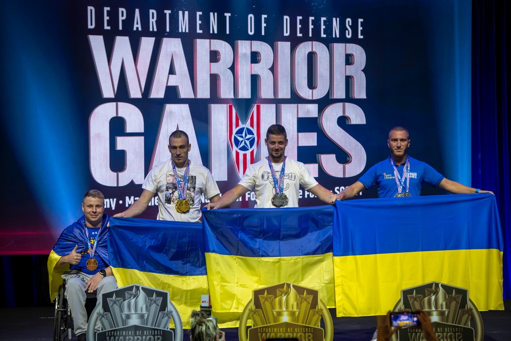 2022 DoD Warrior Games Track Medaling Ceremony