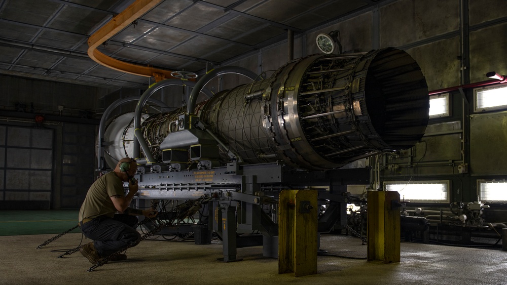 18th CMS test cell Airmen unleash the afterburner