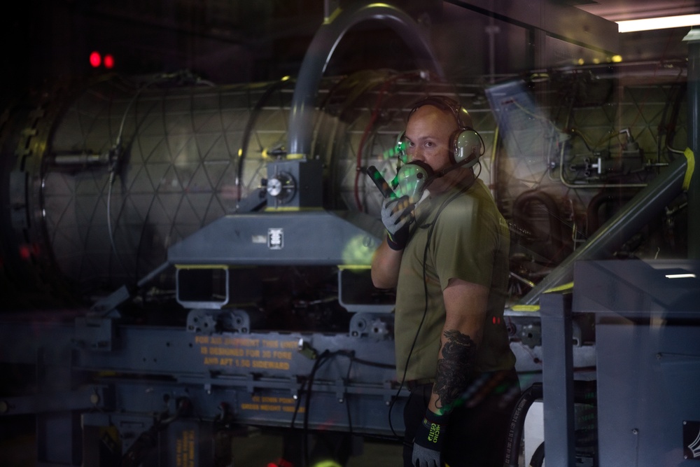 18th CMS test cell Airmen unleash the afterburner