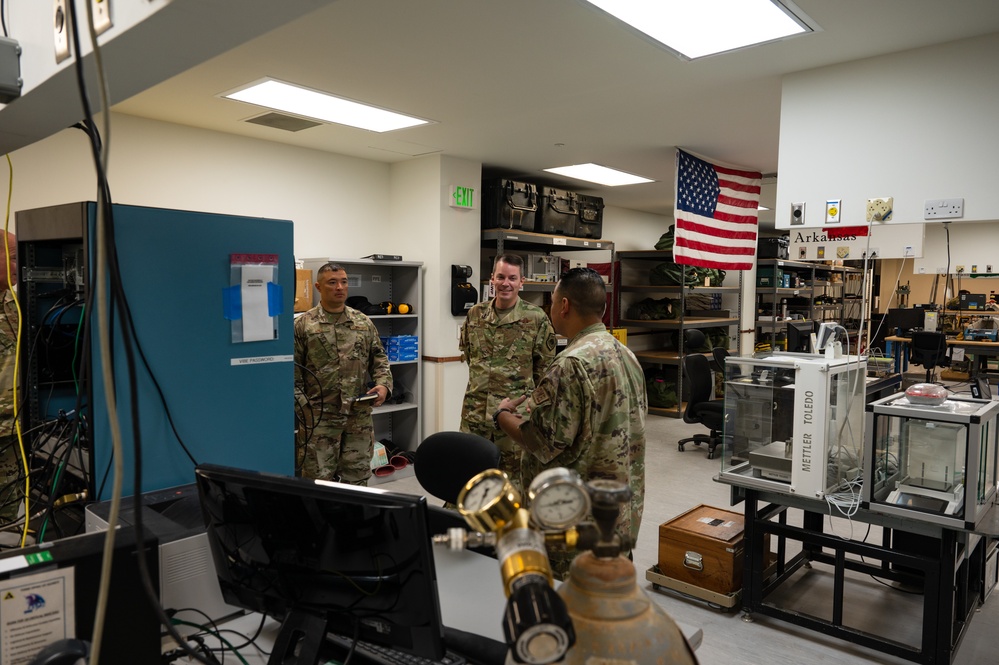 Commander immersion into 379th Expeditionary Maintenance group