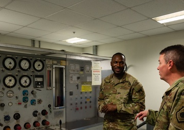 Commander immersion into 379th Expeditionary Maintenance group