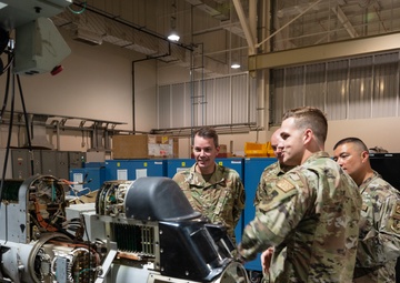Commander immersion into 379th Expeditionary Maintenance group
