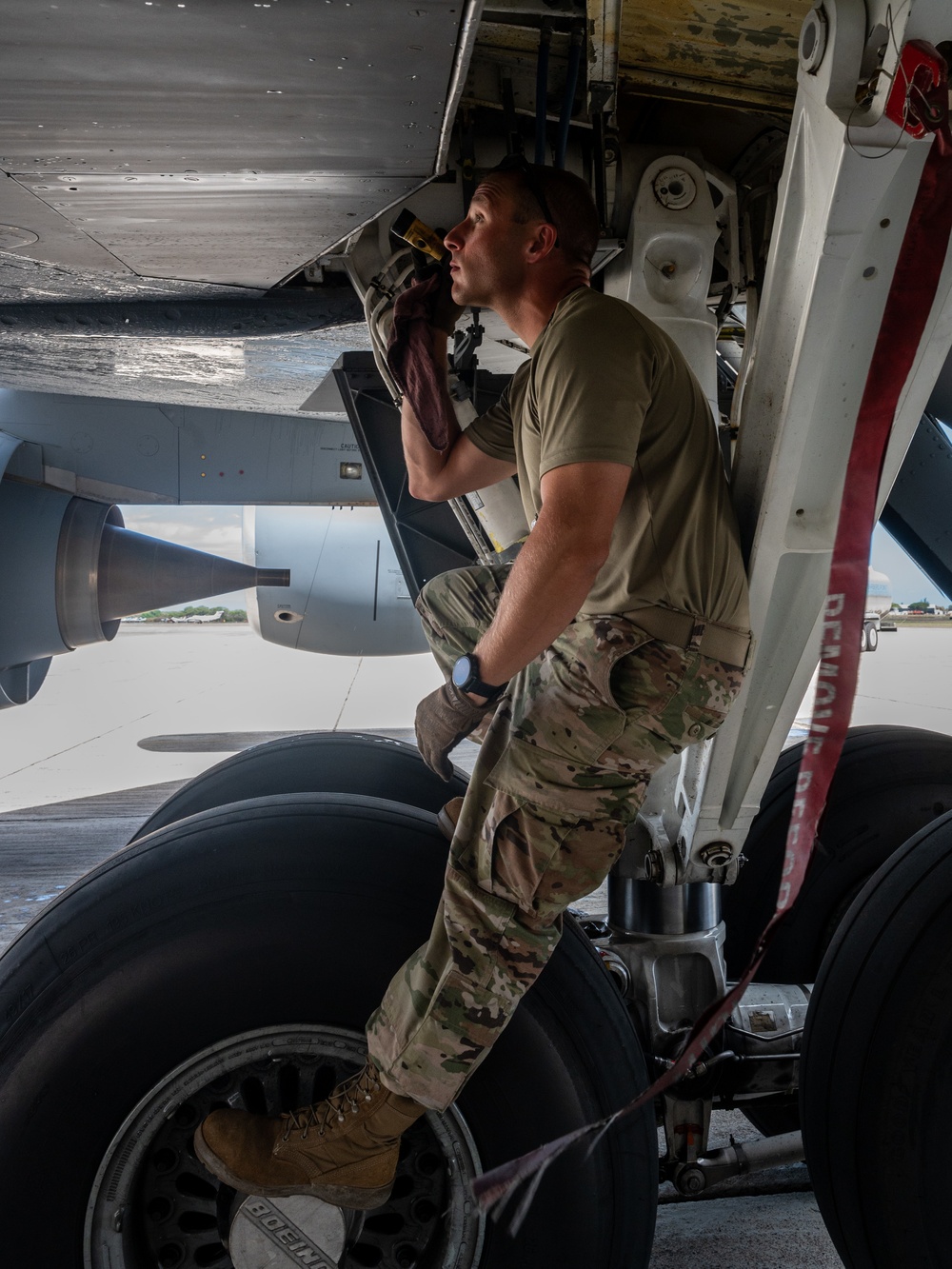 914 ARW supports PACAF