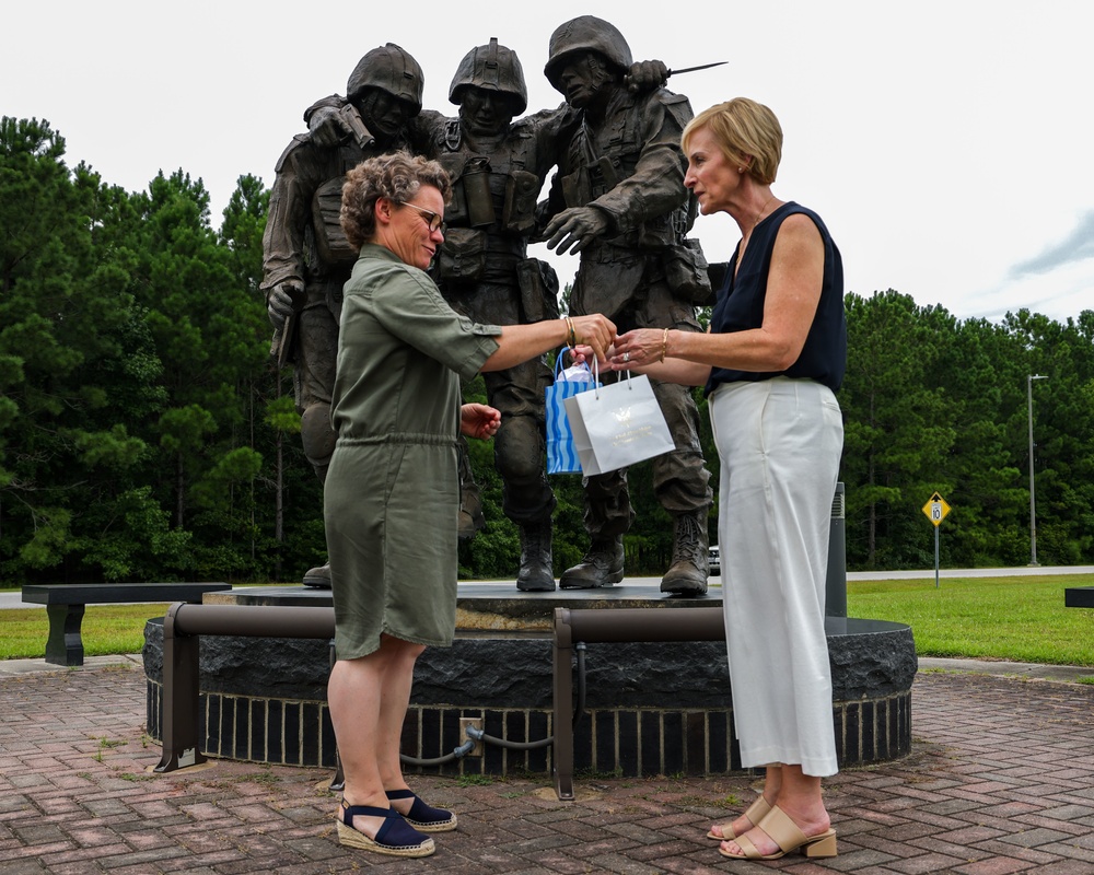 Madame Schill visits Camp Lejeune