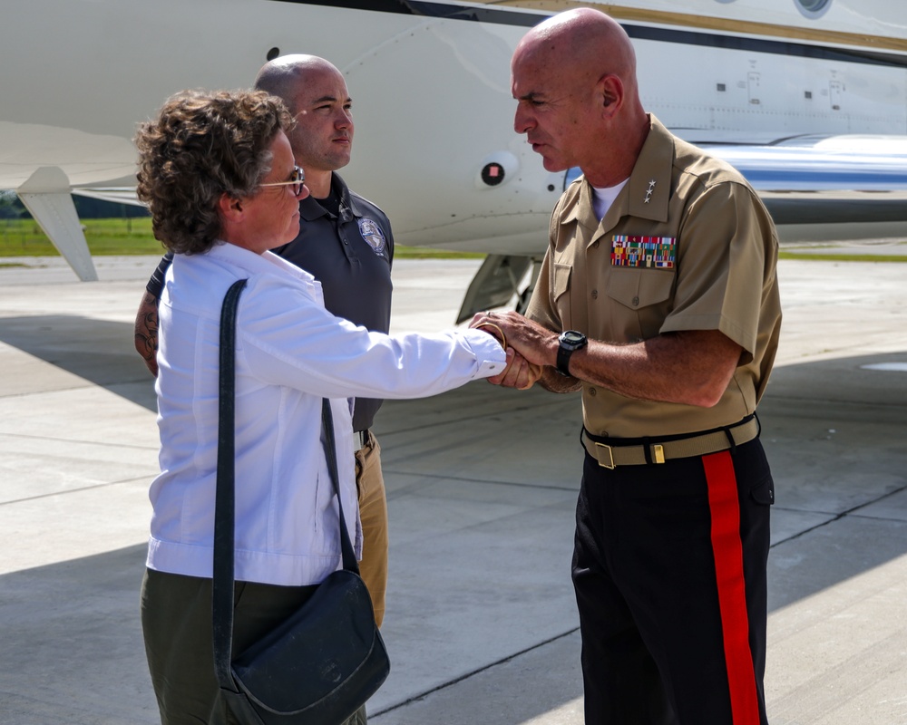 French Army Chief of Staff visits II MEF