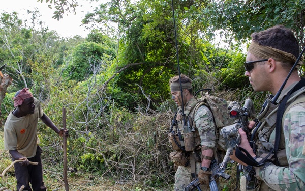 Task Force Red Dragon scouts conduct presence patrol in Kenya