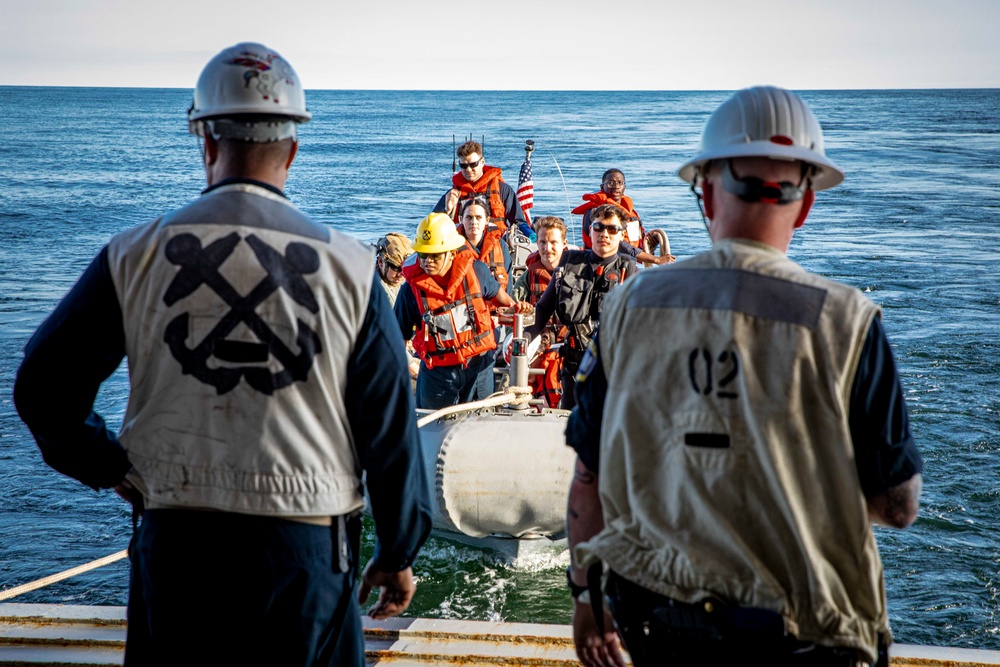 Ship to ship patient transfer