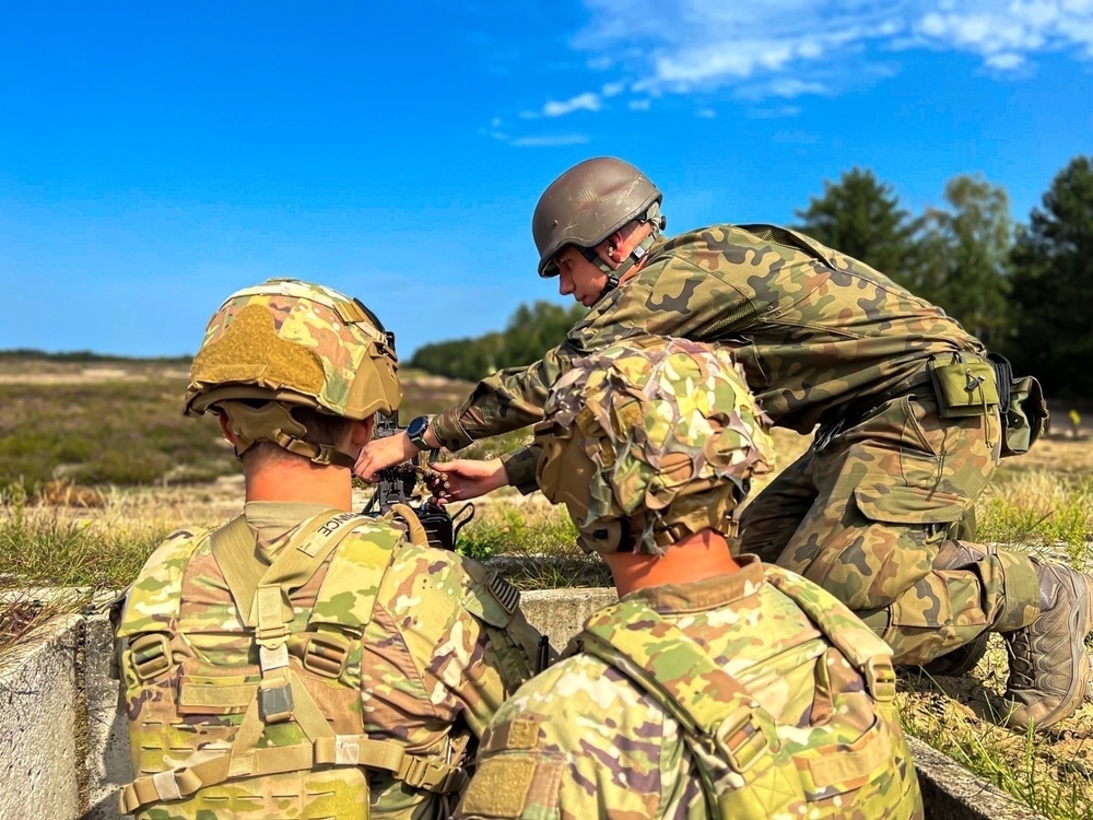 1-75th Cavalry Regiment conducts multinational weapons qualification