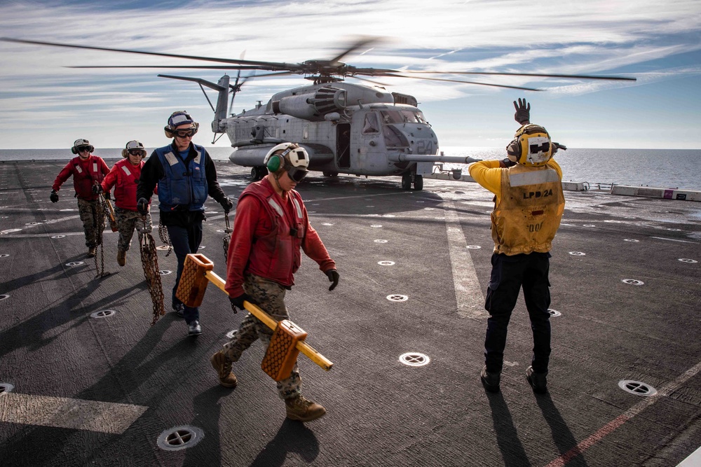 USS Arlington flight operations in the Baltic