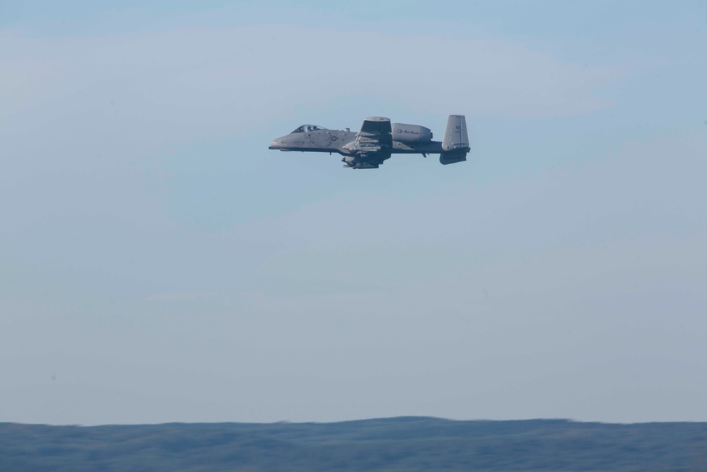 Marines with Marine Light Attack Helicopter Squadron (HMLA) 167 support exercise Northern Strike 22-2