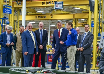 Acquisition Leaders Visit HIMARS &amp; GMLRS Facilities