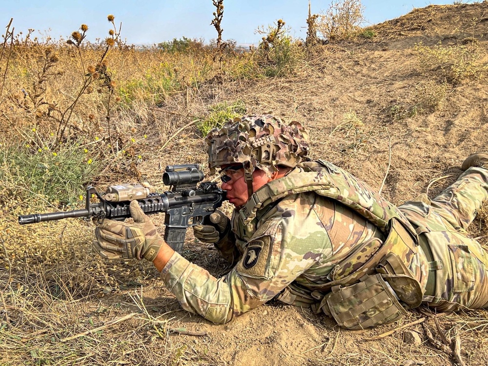 1-502nd Infantry Regiment conducts SBF LFX