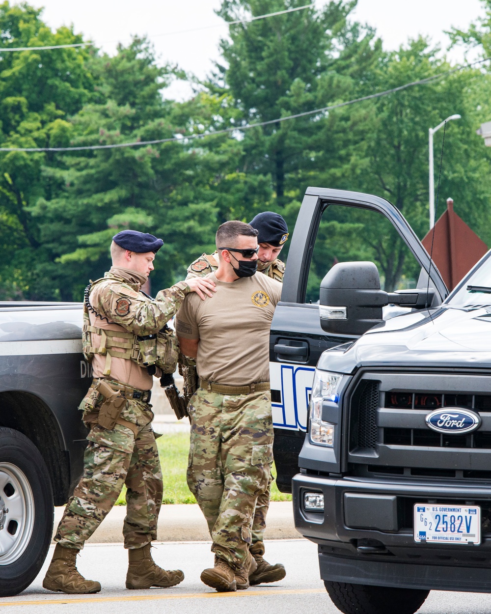 AFMC Commander, Leaders Get Tour of Wright-Patterson