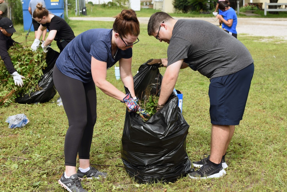 TAFB, Panama City Rescue Mission; Women’s Equality Day volunteers