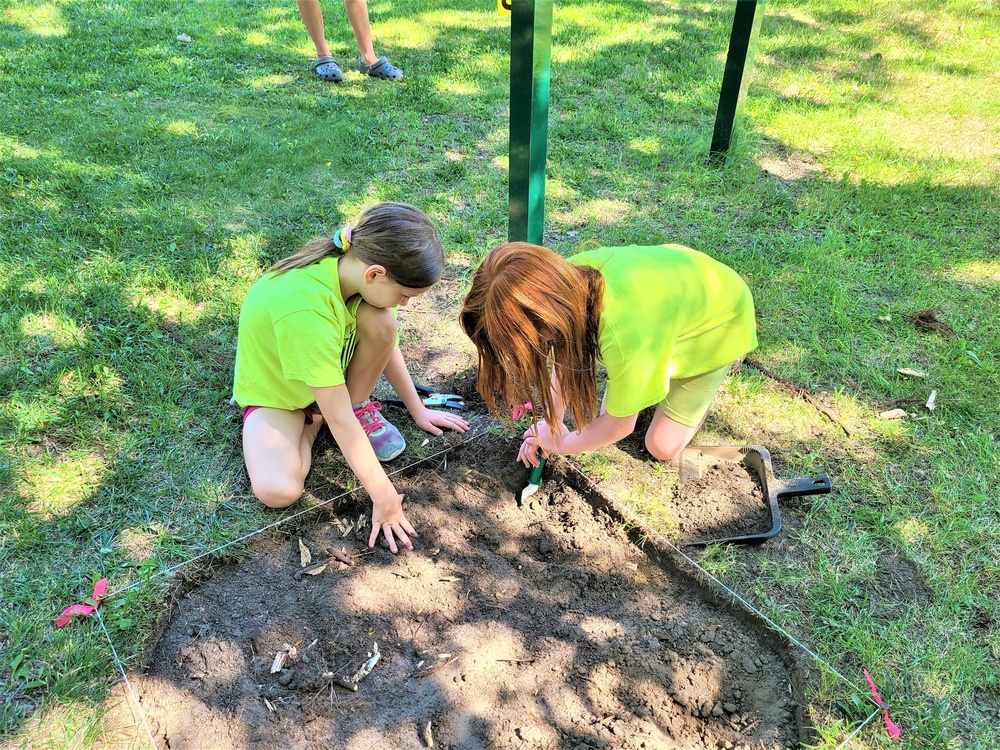 Fort McCoy archaeology team shares knowledge with youth during July 2022 South Post dig