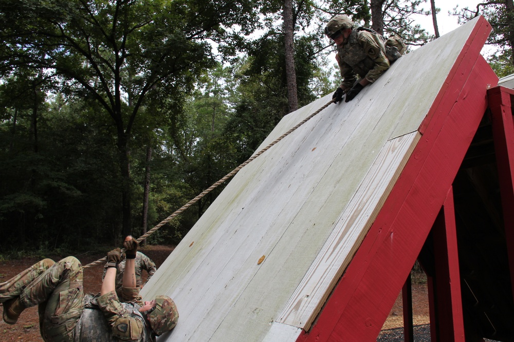 AMC Best Squad Soldiers train on Fort Rucker for Army-wide competition