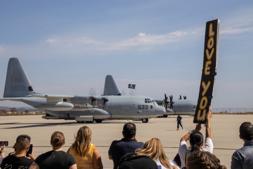 Welcome Home VMGR-352!