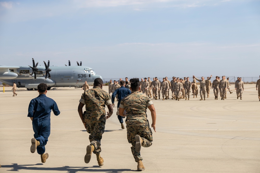 Welcome Home VMGR-352!