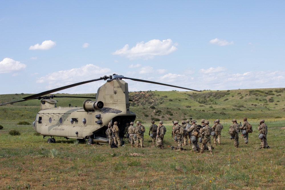 404th Aviation Support Battalion recovers downed aircrafts