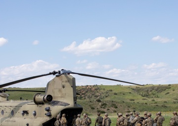 404th Aviation Support Battalion recovers downed aircrafts