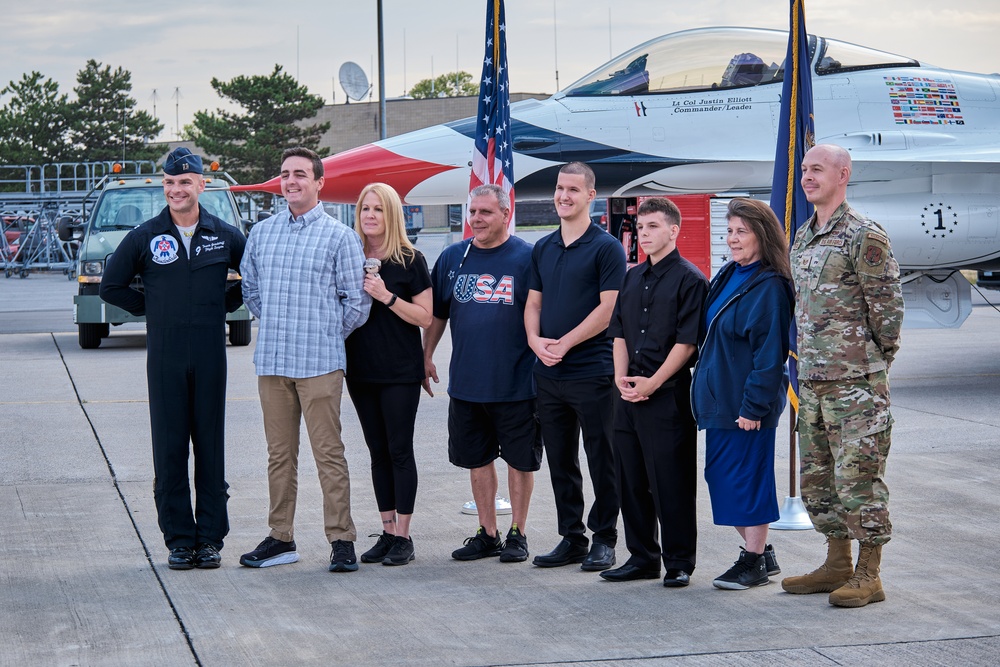 Thunderbird swears in twins and their best friend