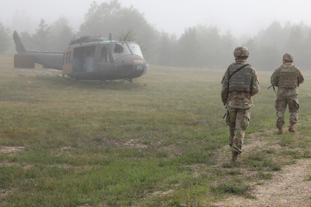 Ohio Army National Guard Soldiers stay alert during counter-IED training