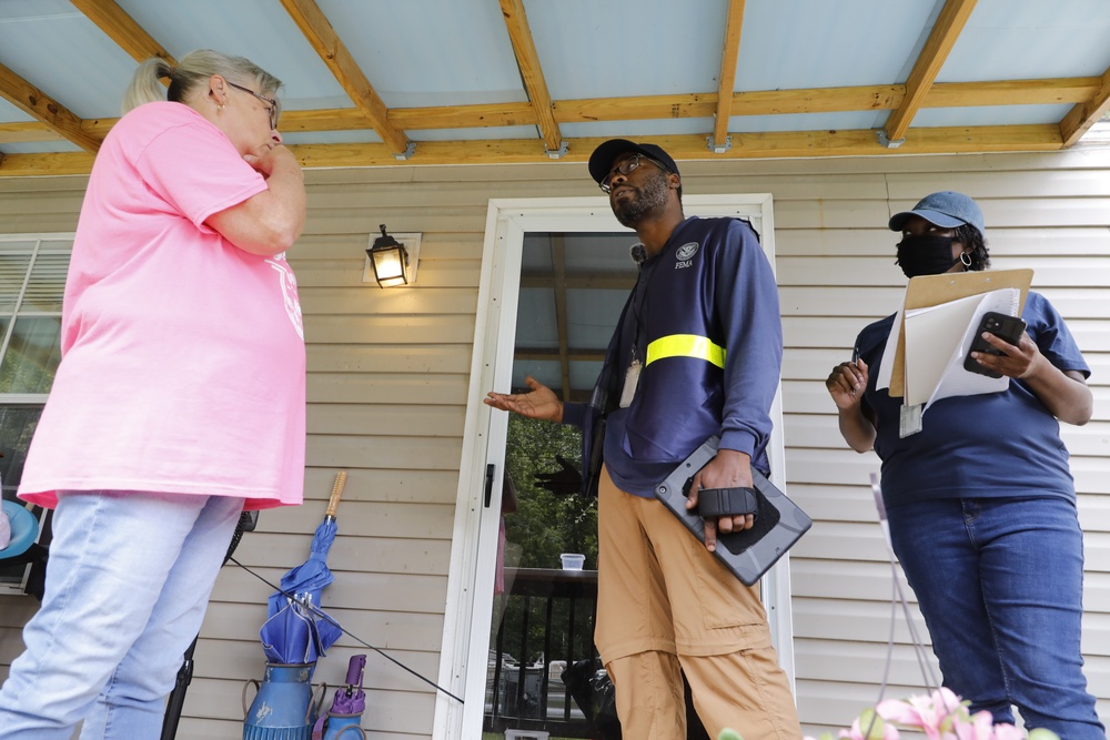 FEMA Home Inspectors and FEMA Disaster Survivor Assistance Teams Reach Out to Disaster Survivors in Eastern Kentucky