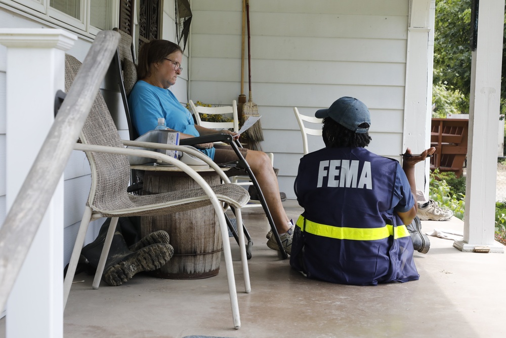 FEMA Home Inspectors and FEMA Disaster Survivor Assistance Teams Reach Out to Disaster Survivors in Eastern Kentucky