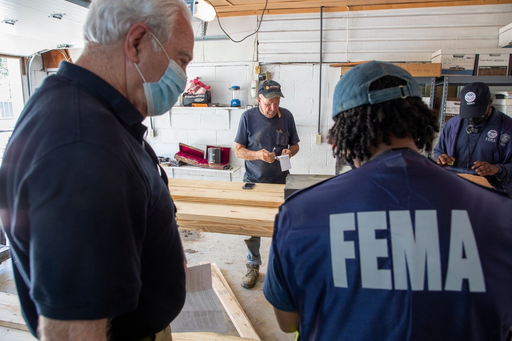 FEMA Home Inspectors and FEMA Disaster Survivor Assistance Teams Reach Out to Disaster Survivors in Eastern Kentucky