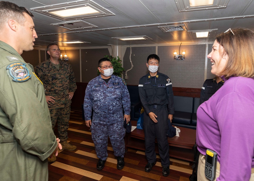 JMSDF Ohnami Sailors Tour USS Tripoli Underway