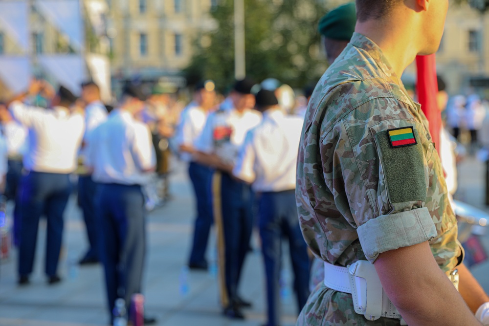 Big Red One Band Conducts Dress Rehearsal with NATO Ally Bands