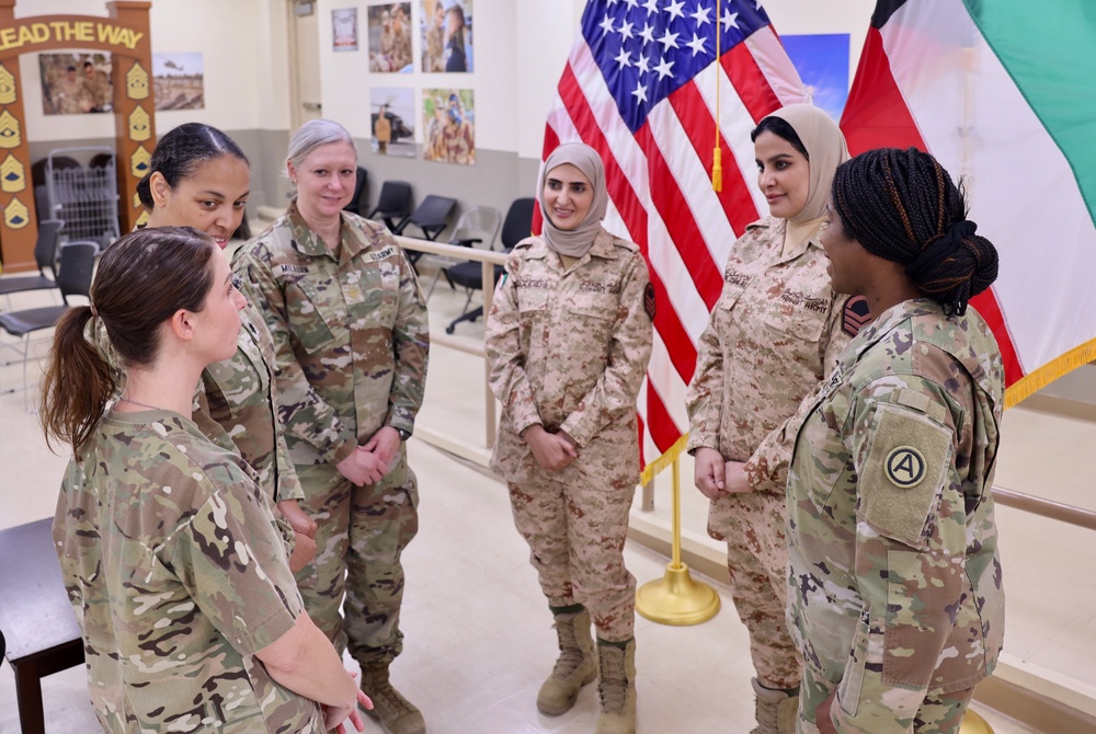 Kuwait Soldiers Visit Area Support Group – Kuwait, during Women’s Equality Day Event, 2022