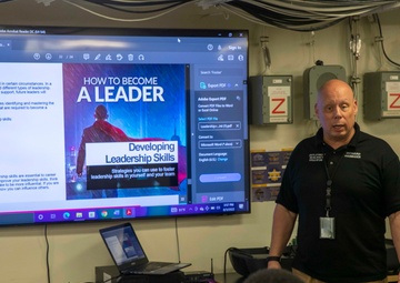 Retired Master Chief Still has Love for the Fleet