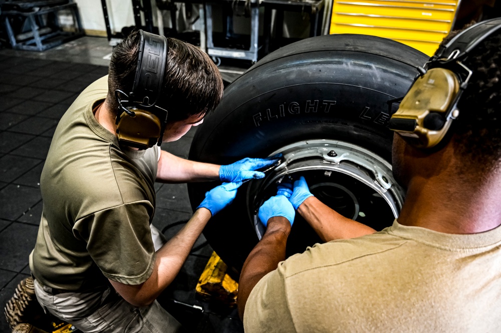 305th Maintenance Squadron Validates new KC-46 Capability