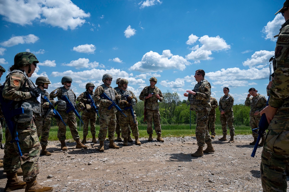 171st ARW holds Combat Lifesaver Course