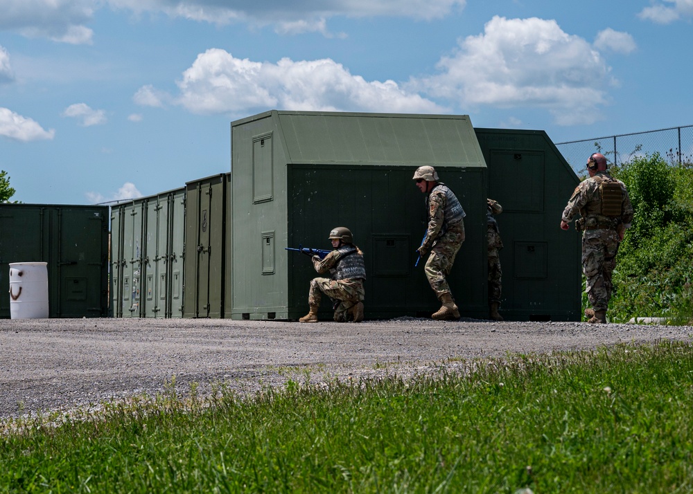 171st ARW holds Combat Lifesaver Course