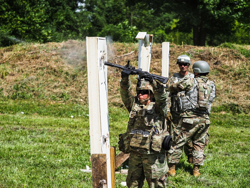 776th Engineer Battalion conduct training