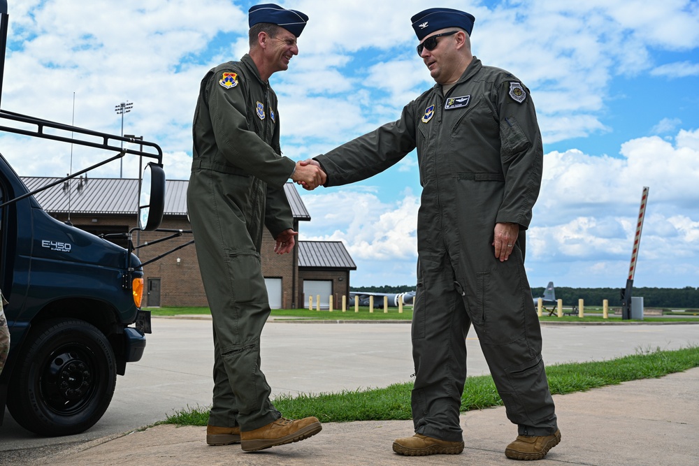 18th AF commander visits LRAFB