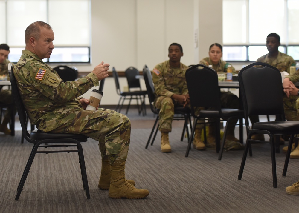 Chief of the Military Intelligence Corps visits Goodfellow