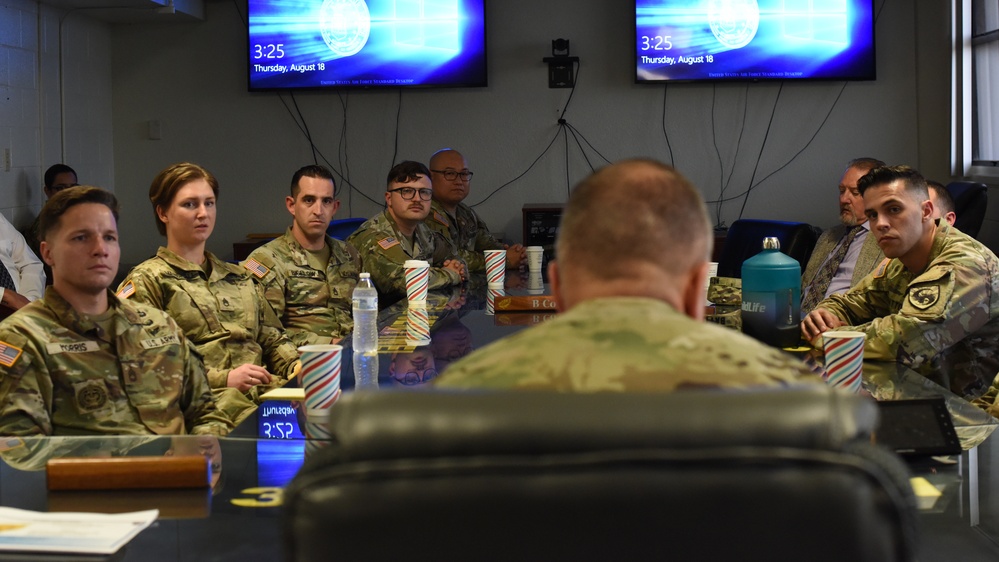 Chief of the Military Intelligence Corps visits Goodfellow