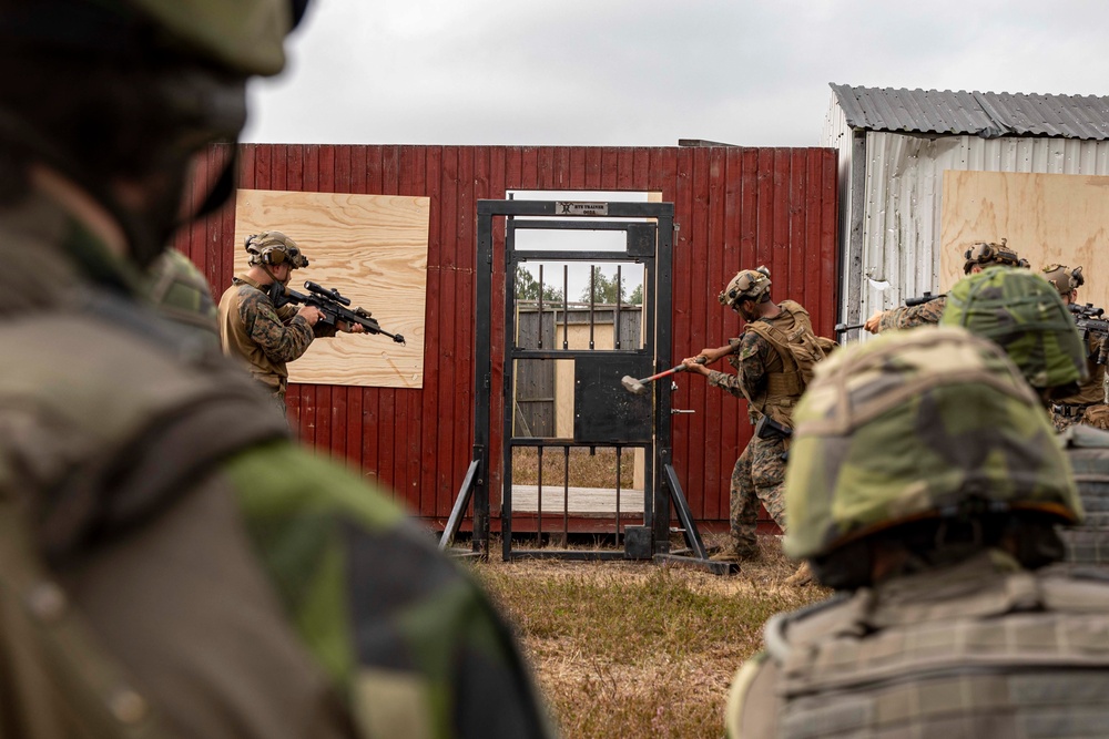 Echo Co. Breaching Training - Sweden
