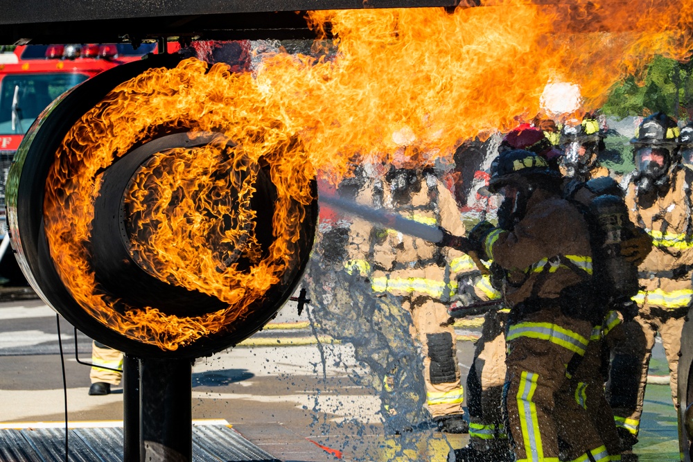 914th Air Refueling Wing firefighters conduct aircraft fire suppression training