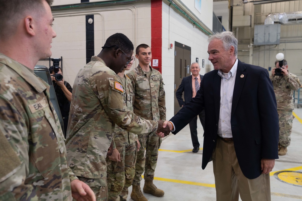 TRADOC Commanding General and U.S. Senator Tim Kaine Visit 128th Aviation Brigade!