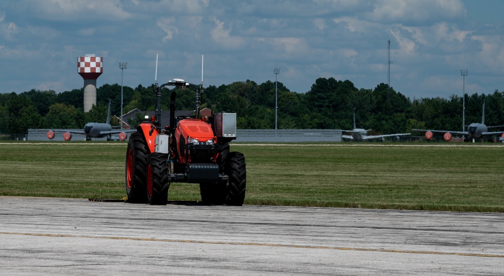 Scott AFB wins innovation contest with &quot;autonomous airfield operations&quot;