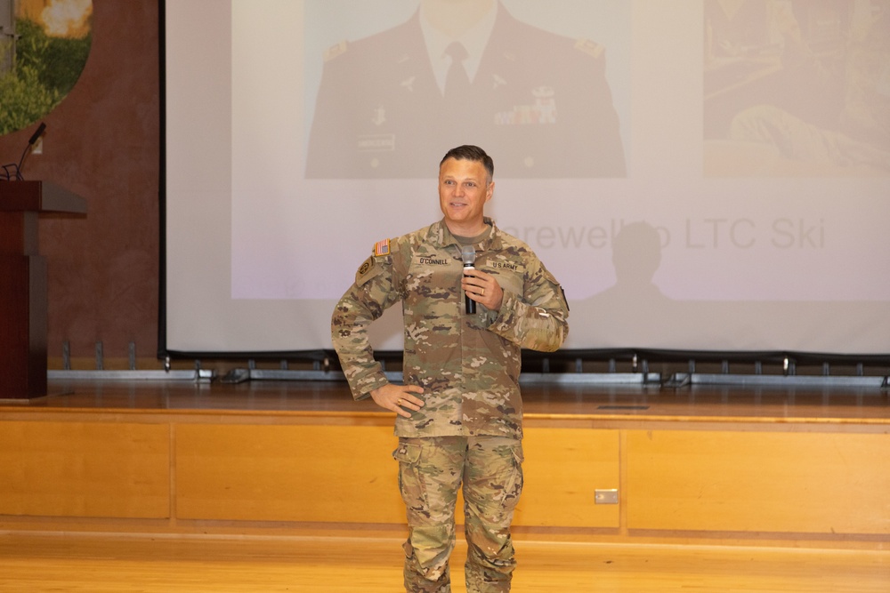 Lt. Col. Brett Swierczewski Farewell at WRAIR
