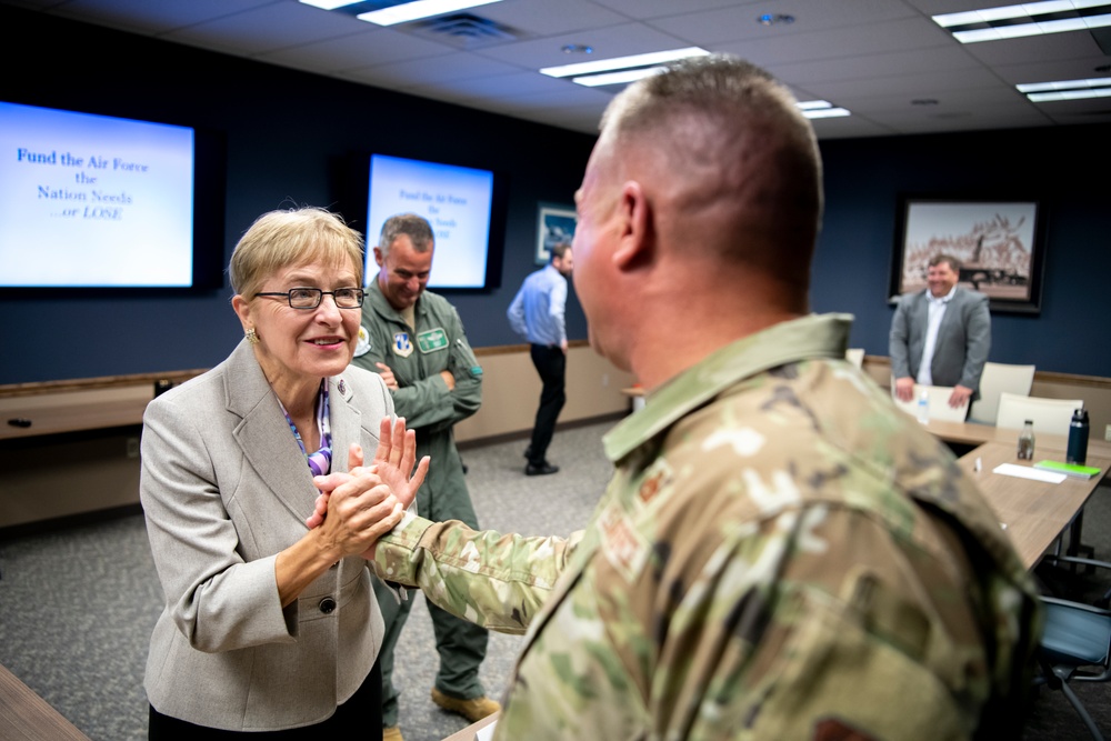 Marcy Kaptur Visits the 180FW