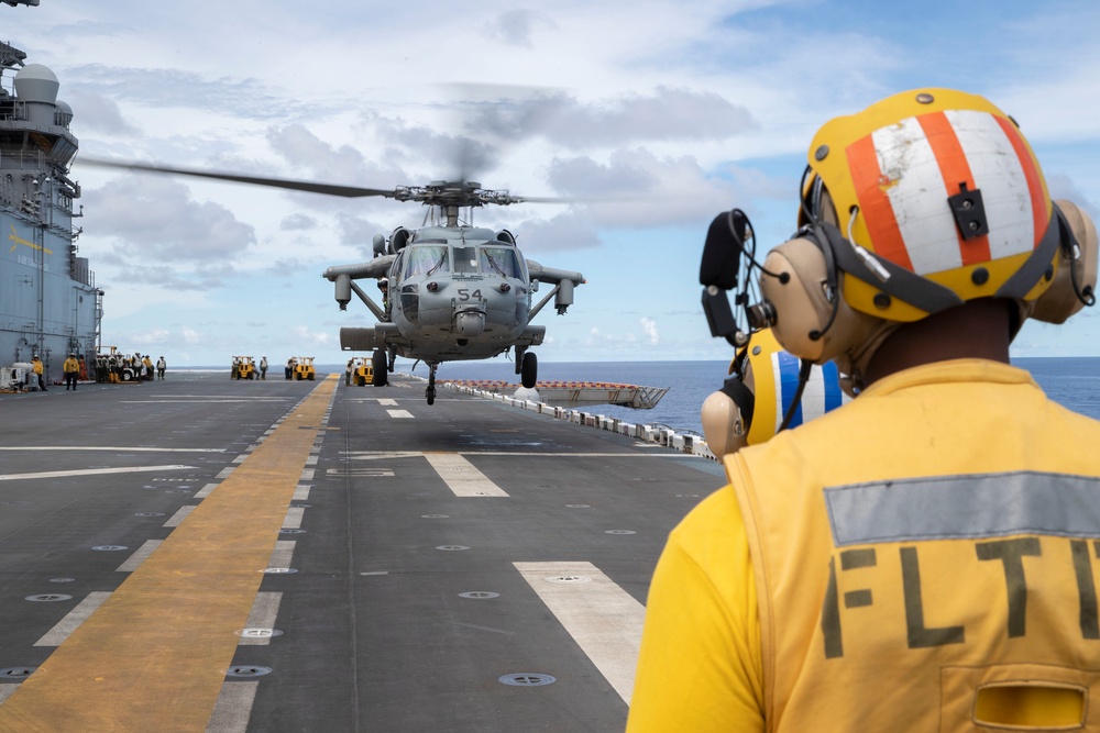 USS Tripoli RAS with USNS Big Horn