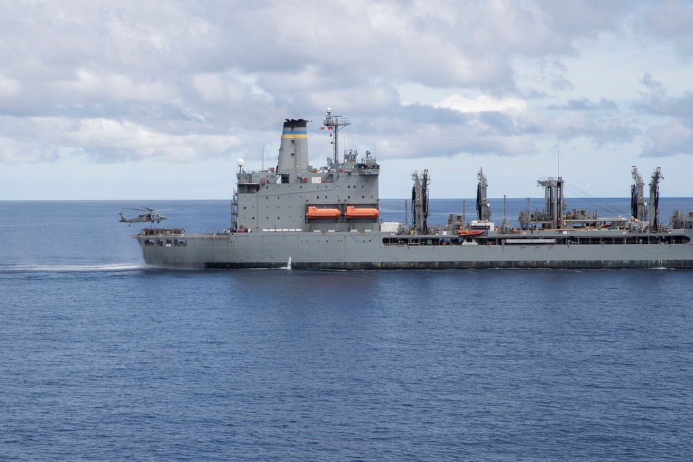 DVIDS - Images - USS Tripoli RAS with USNS Big Horn [Image 4 of 17]