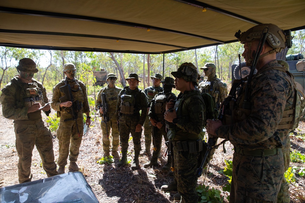 MRF-D 22: Marines participate in 1st Brigade Exercise Predator's Run 22